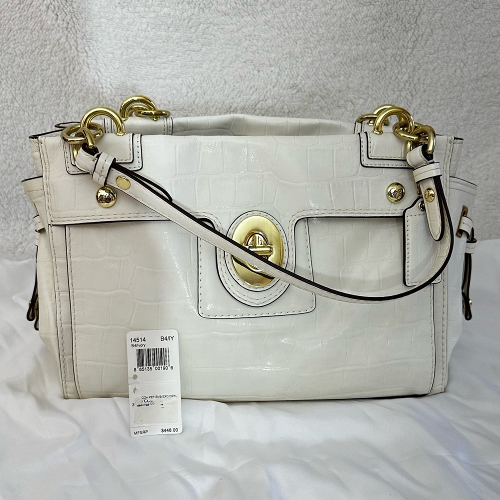 Like New COACH Off White Leather Peyton Embossed Exotic Shoulder Bag turnlock